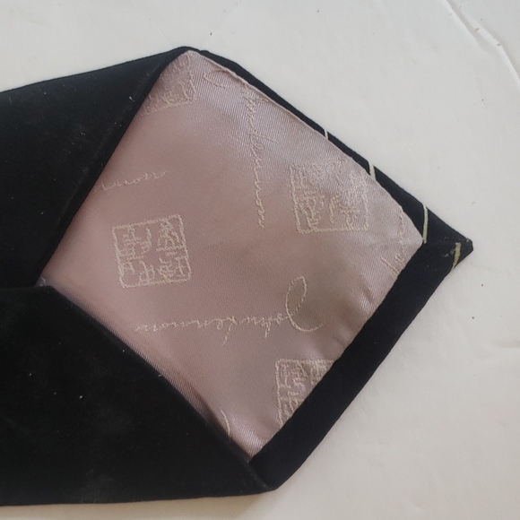 Julian Lennon Artwork Necktie Freda Peeple - Picture 7 of 7